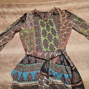 Liz Claiborne Colorful Patterned Long Sleeve Top--Petite Medium
